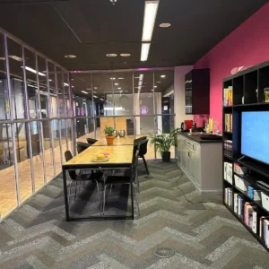 exclusive meeting room